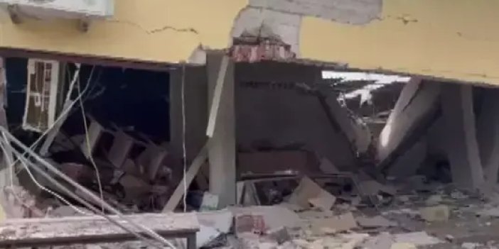 İzmir'de korkutan patlama! 2 katlı bina yıkıldı, ekipler olay yerinde