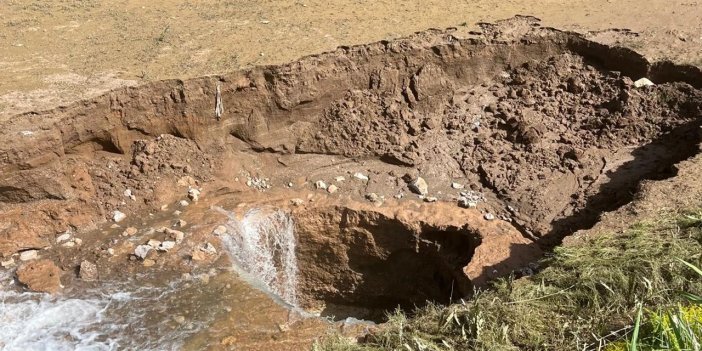 Konya'da yeni bir obruk daha oluştu