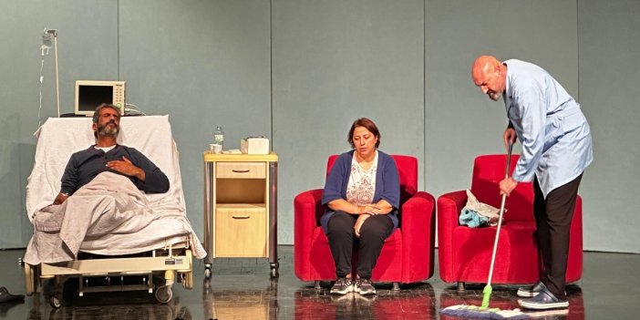 Sahnerengi Tiyatro’dan “Boncuk Abla” oyunu sergilendi