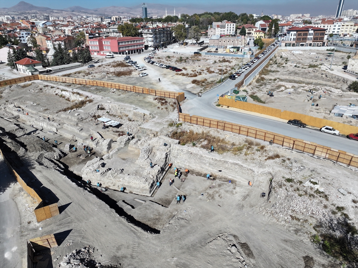 Konya'da tarihin tartışması son buldu: "Dış surların varlığı"