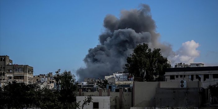 İsrail ateş kese rağmen Gazze'ye saldırıyor