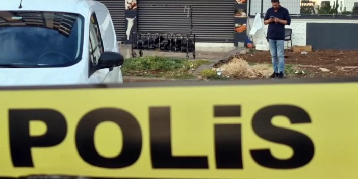 Kasap dükkanını kan gölüne çevirdi! 2 ölü, 2 yaralı