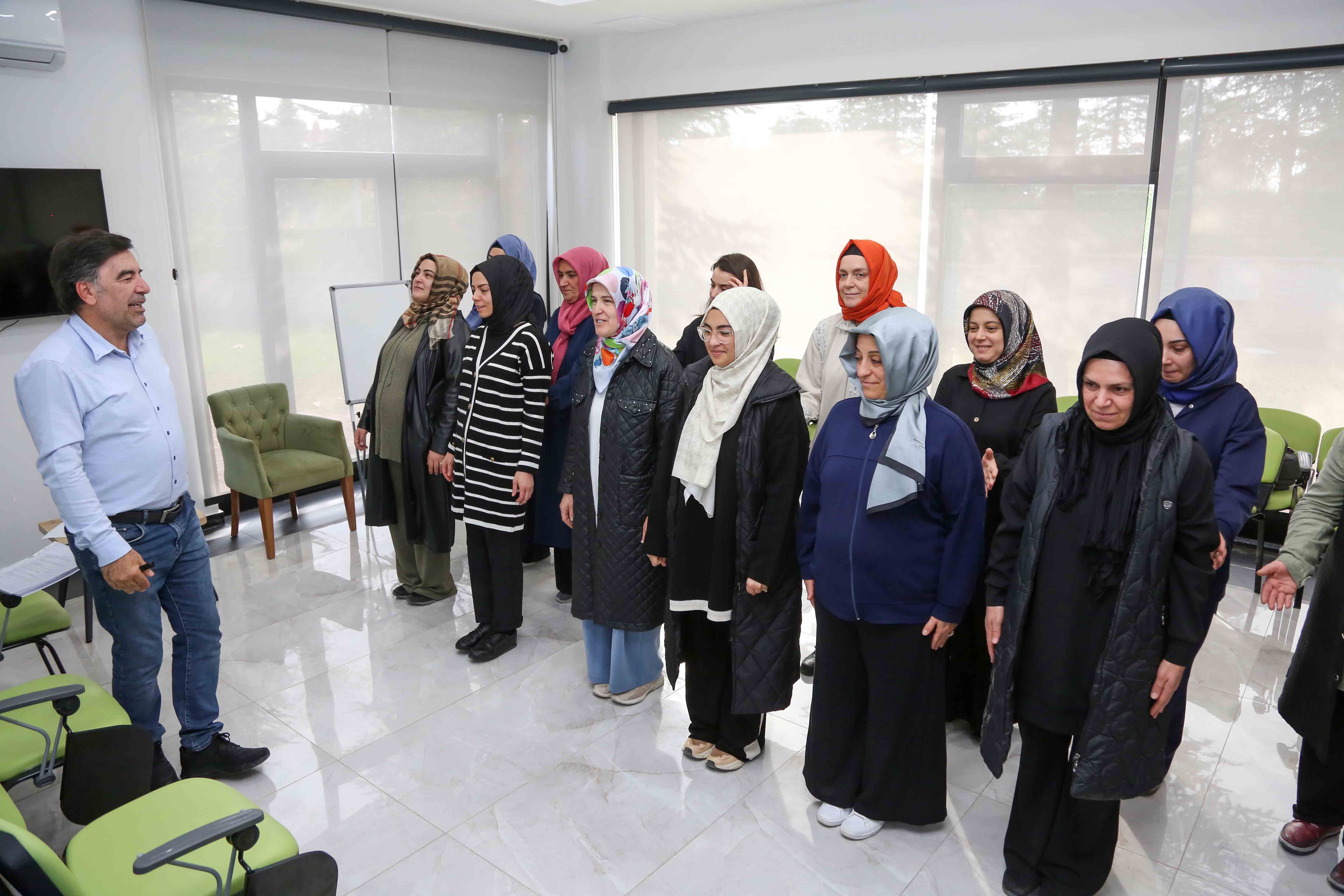 DOSD Meram velilerine yönelik “Kaygı İle Baş Etme” programı başladı