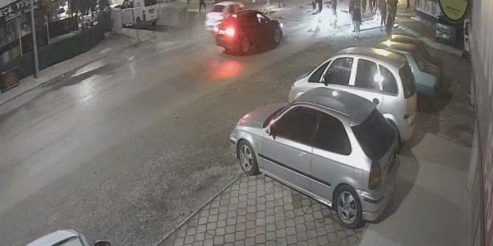 'Dur' ihtarına uymayıp İl Emniyet Müdürü Zaimoğlu'nun üzerine aracını sürdü, ateş açılıp durduruldu