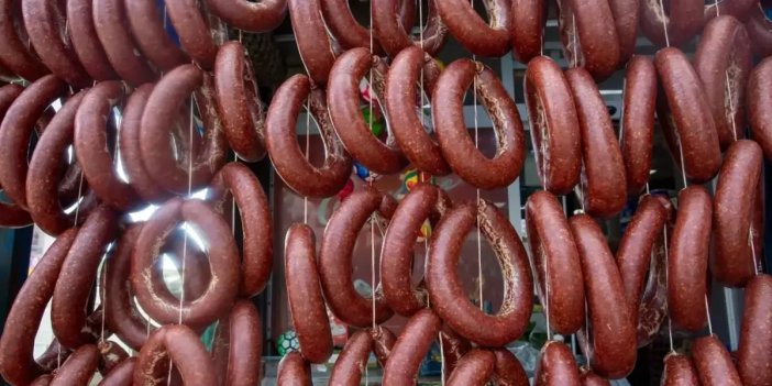 Bakanlık, 11 sucuk markasını daha ifşa etti En çok ihlal Afyonkarahisar, Konya ve Ankara illerinde...