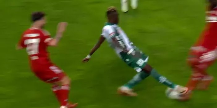 Gördüğü kart gündem olmuştu! İşte bahis oynayan Konyasporlu Allasane Ndao'nun cezası