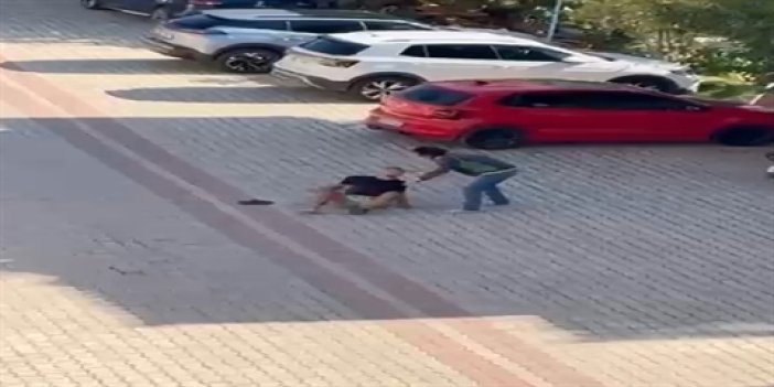 Sokak ortasında yaşandı! Annesiyle gönül ilişkisi olan kişiyi 22 bıçak darbesiyle öldürdü