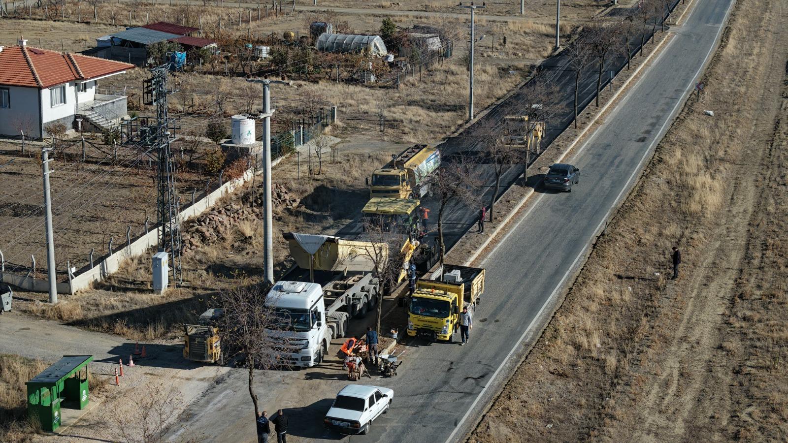 Seydişehir’de merkez ve kırsal mahallelerde asfalt seferberliği
