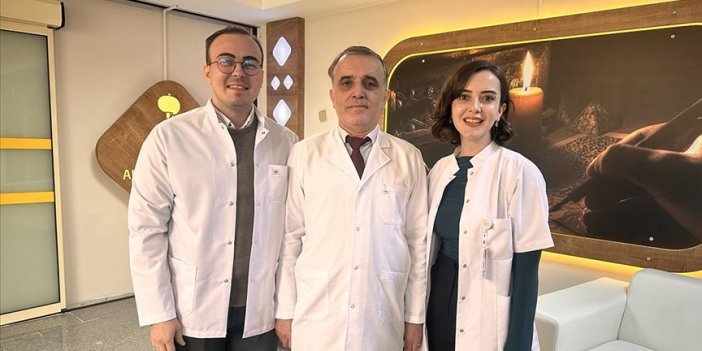 Konya'da aynı hastanede doktor baba, kızı ve damadı görev yapıyor