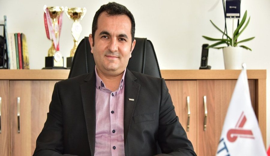 Pazarcı: Vatanımızın her karış toprağı öğretmenlerimizle şekillenmektedir