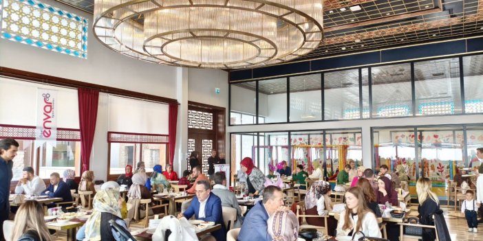 Envar Eğitim Kurumları Öğretmenleri Kahvaltıda Buluştu