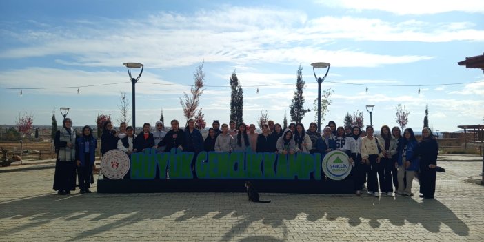 Karapınar’dan Gençler Hüyük Tarım Kampı’nda Değerlerle Buluştu