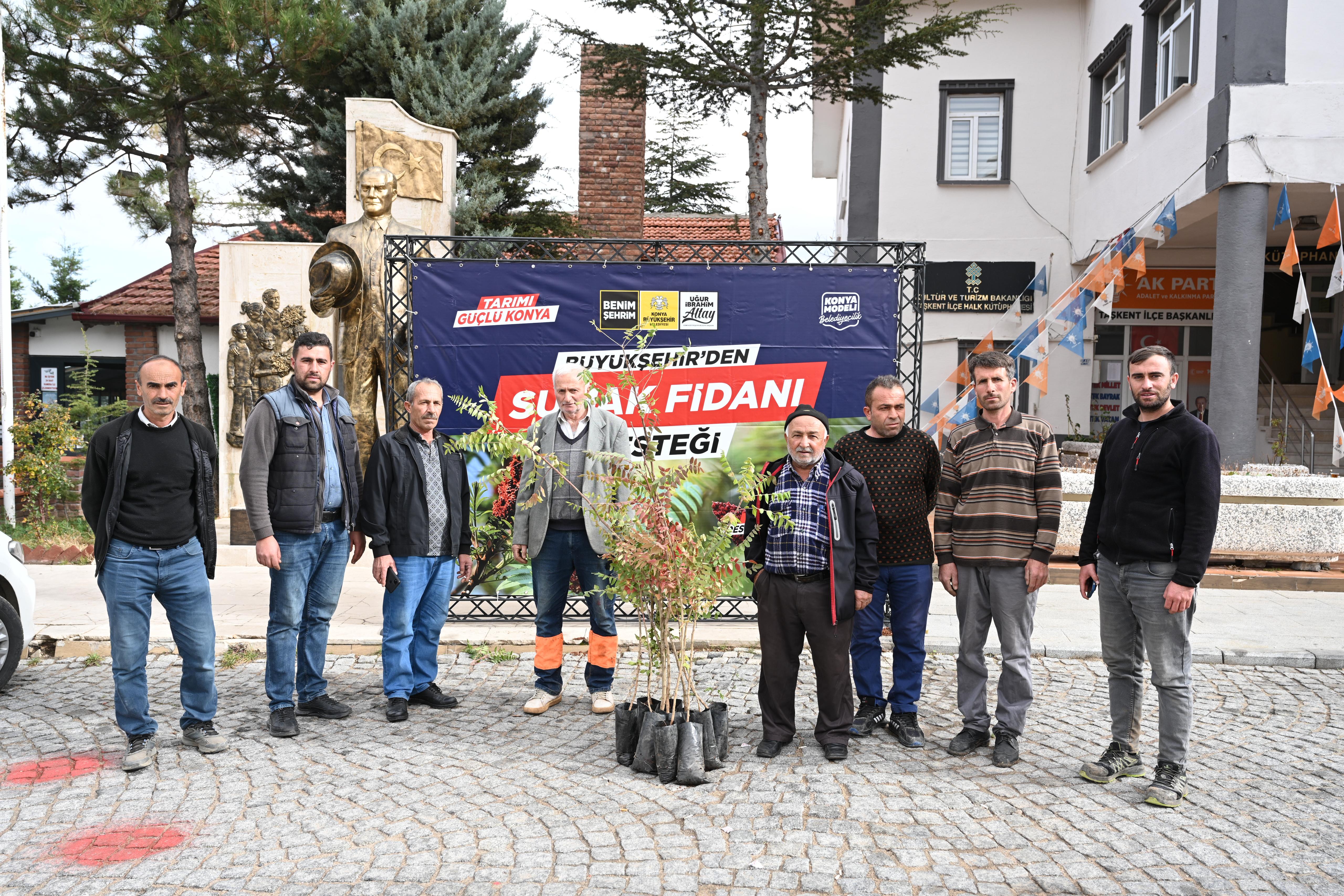 Konya Büyükşehir Belediyesi'nden fidan desteği