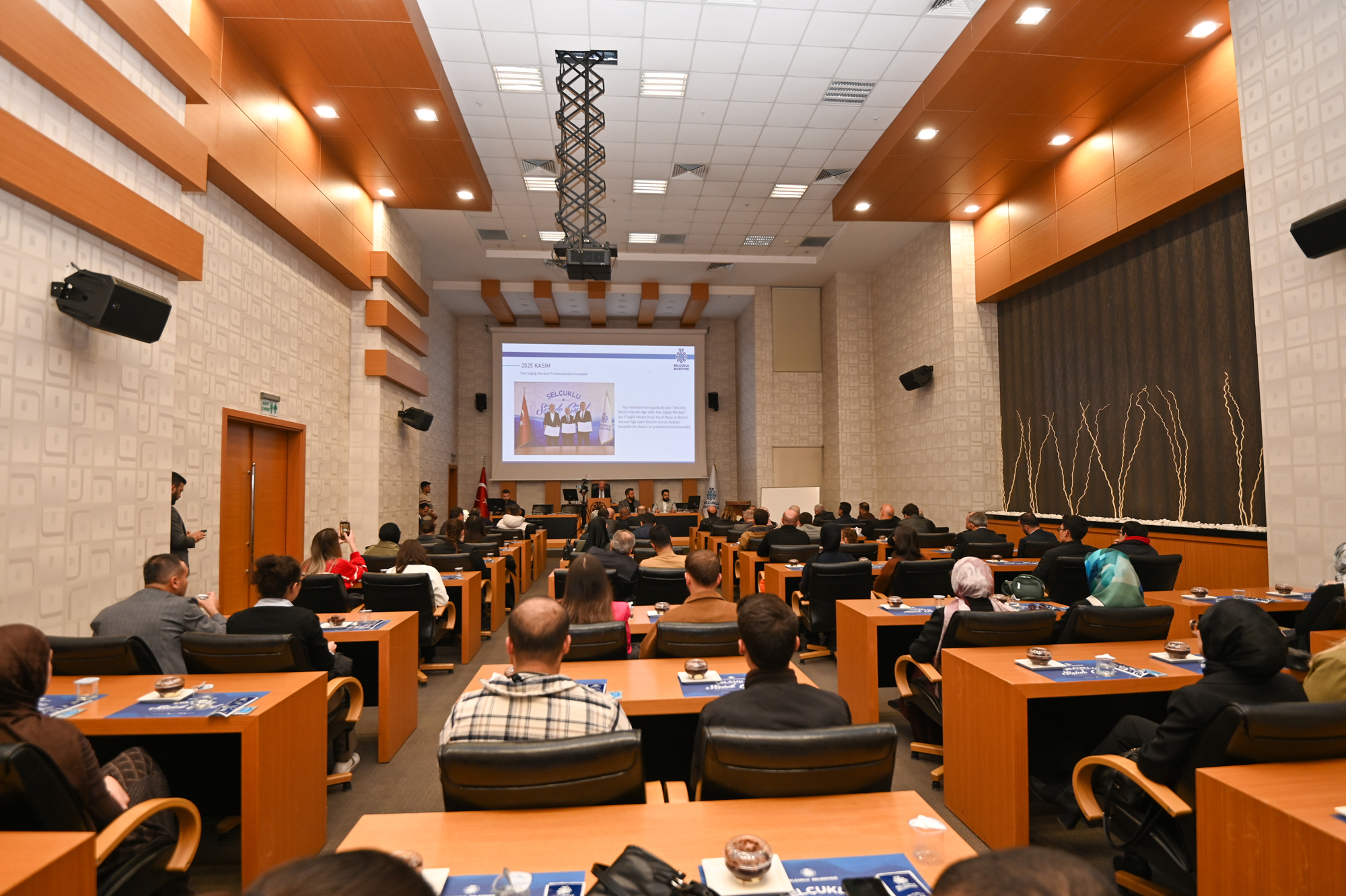 Başkan Pekyatırmacı öğrencilere yerel yönetim süreçlerini anlattı