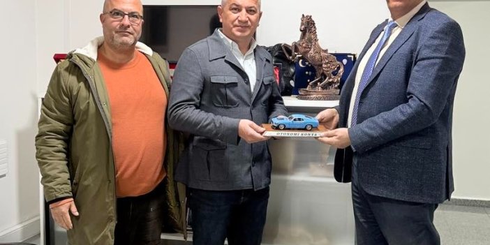 Oto Galericilerden Subay’a ziyaret