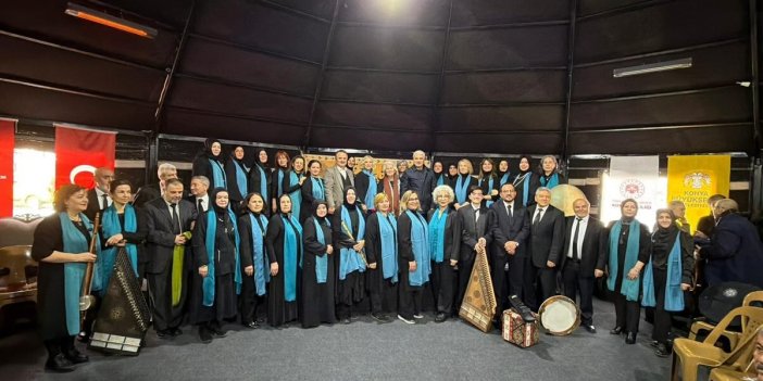 Mevlevi konseri büyüledi