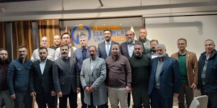 Akyürek GİV’de İş Adamlarıyla Bir Araya Geldi