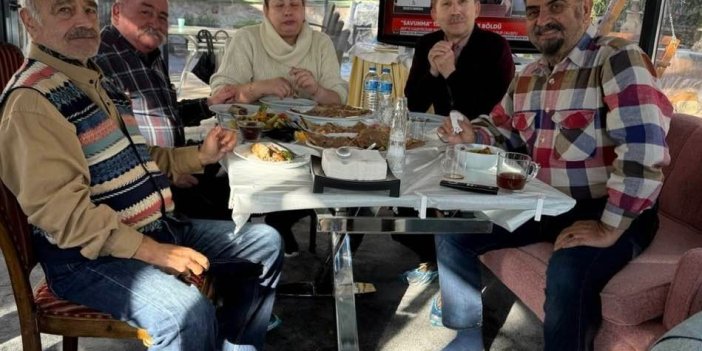 Okul arkadaşları yıllar sonra buluştu