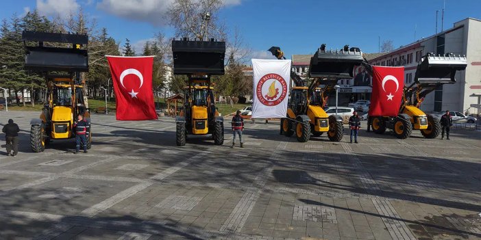 Belediye envanterine 4 adet iş makinası kazandırıldı