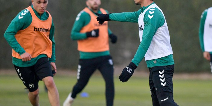 Konyaspor'da izin sona erdi