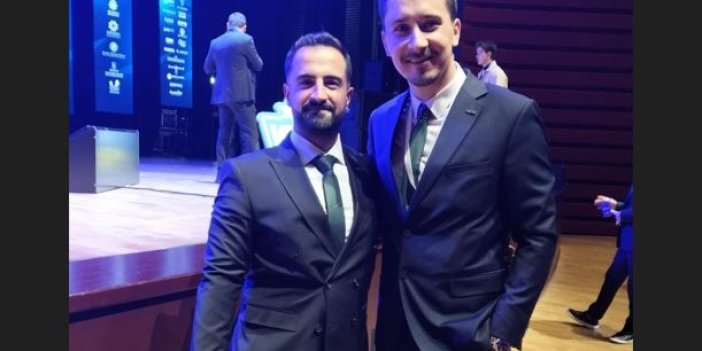 Genç iş insanları birlikte