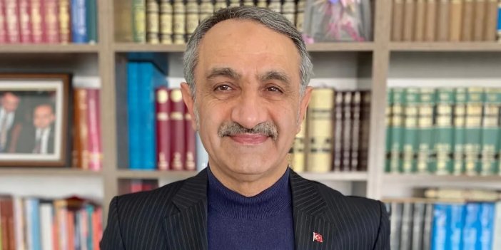Dr. Paslı: Üç okuyun, iki dinleyin, bir yazın!