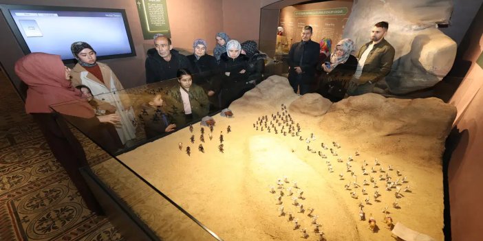 Konya'da Siyer Sergisi'ne yoğun ilgi