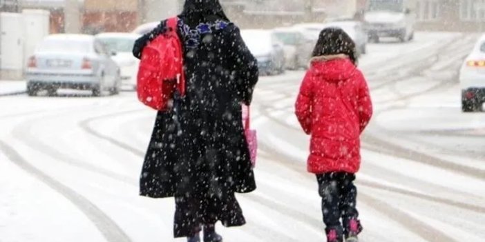 Konya'nın 10 ilçesinde eğitime kar engeli
