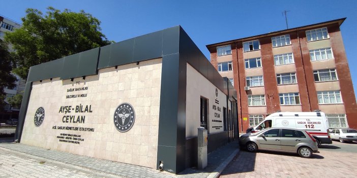 Konya'da cadde üzerindeki acil sağlık merkezi görenlerin dikkatini çekiyor