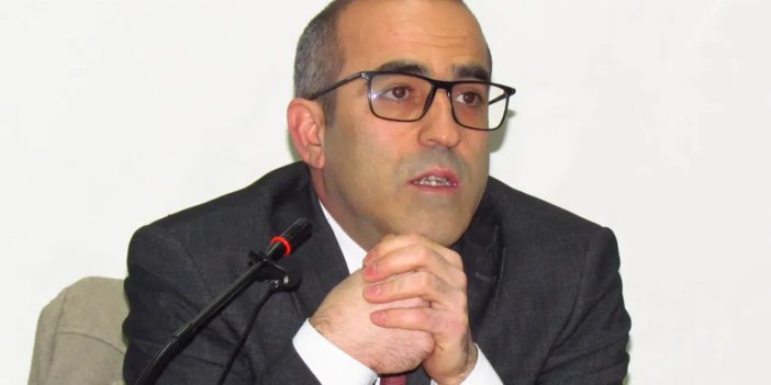 Aydınlar Ocağı'nda şair Yavuz Bülent Bakiler konuşuldu