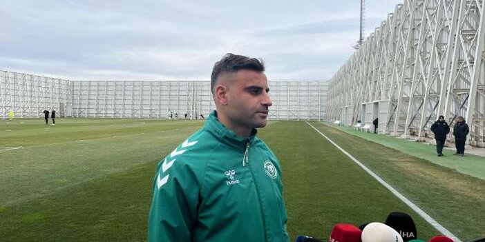 Zor durumdaki Konyaspor’da kritik maç öncesi Deniz Türüç konuştu