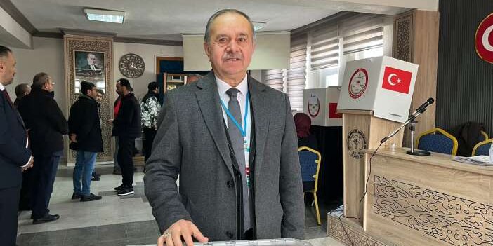 Mobilyacılar’da Mehmet Günbaş güven tazeledi
