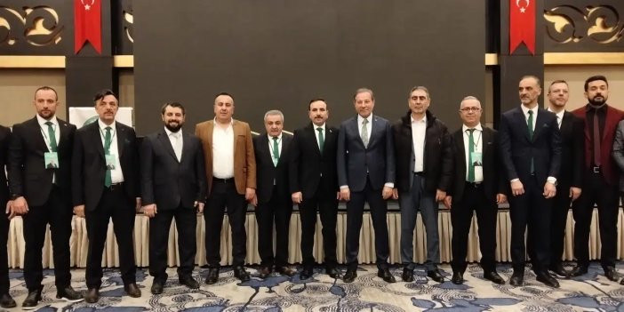 Konya Terziler Odası’nda bayrak değişimi: Yeni başkan Küçükavcılar oldu