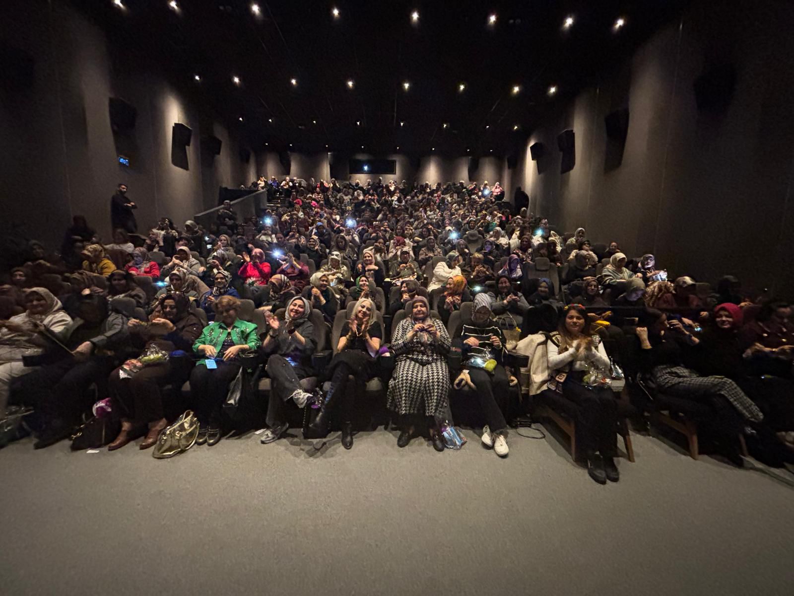 Konya’da Örgü Sinema dayanışması