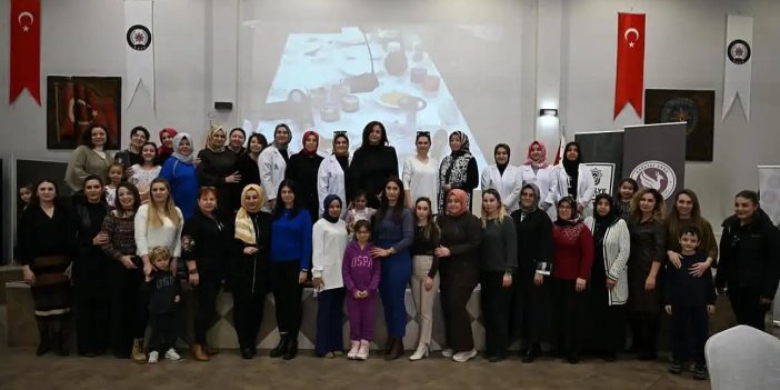 Konya'da polis eşlerinden renkli buluşma: Mum Workshop'a yoğun ilgi