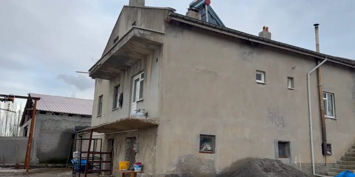 Konya'da ikinci kattaki balkonundan düşen kişi hayatını kaybetti