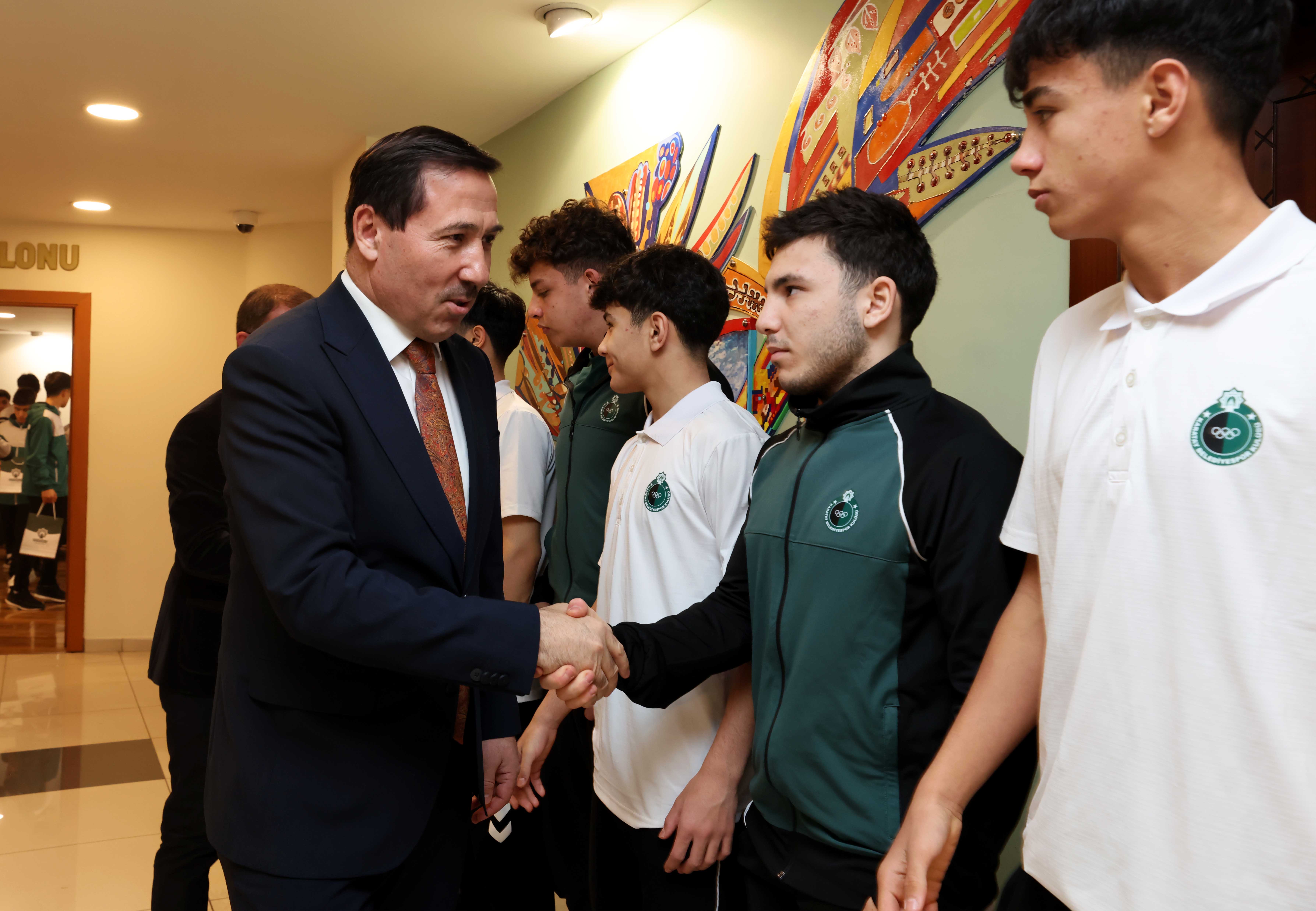 Karataylı şampiyon sporculardan Başkan Kılca’ya ziyaret