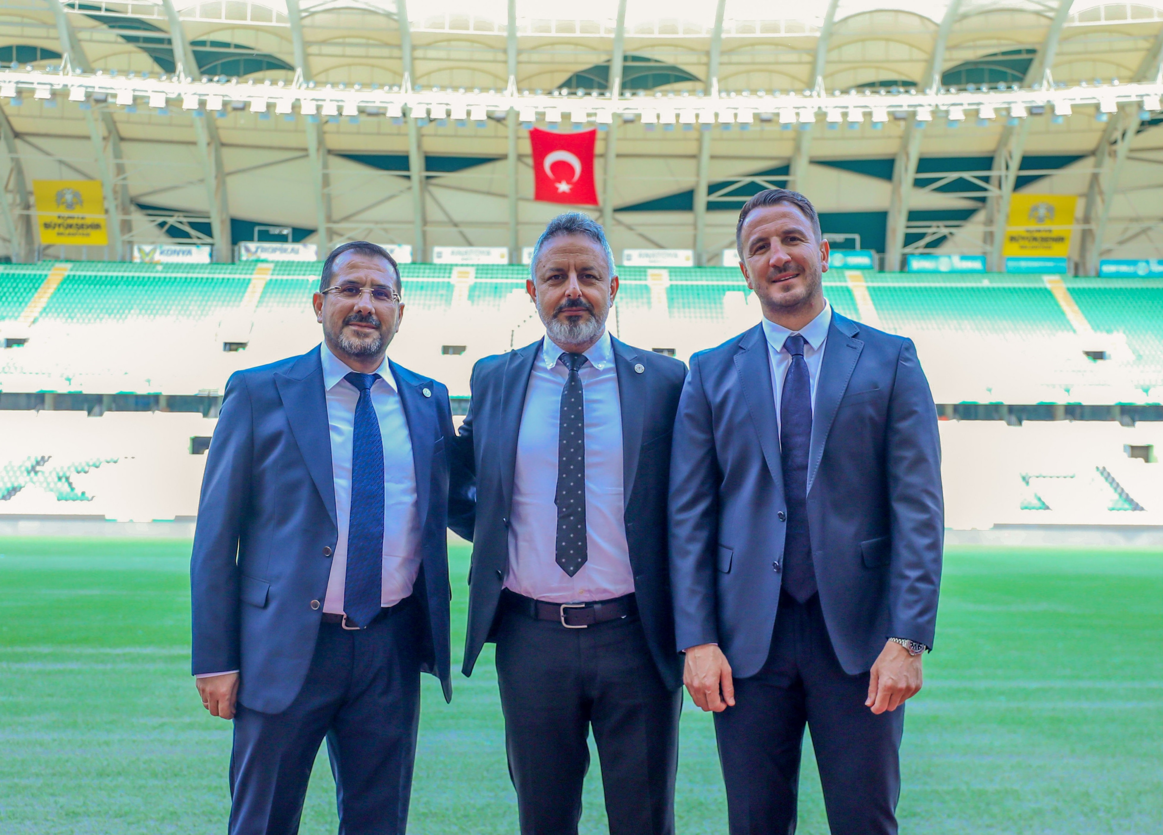 Taraftarda heyecanlı bekleyiş sürüyor! Konyaspor'da imzalar ne zaman gelecek?