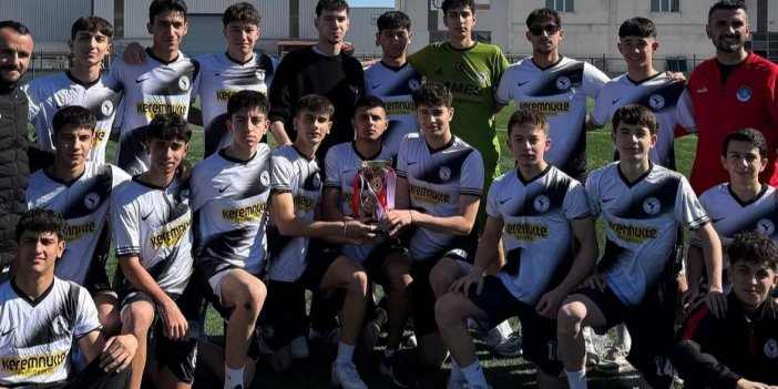 Meram Karakartallar U18 takımı Konya şampiyonu oldu