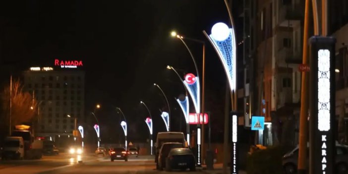 Konya'nın o ilçesinde caddeler ışıl ışıl