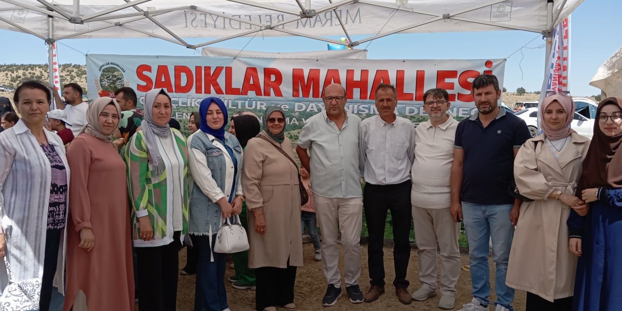 Meram Sadıklar Mahallesi şenlikte buluştu