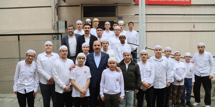 Konya Büyükşehir’den hafızlık öğrencilerine aylık 2 bin TL destek müjdesi! Başvuru şartları neler?