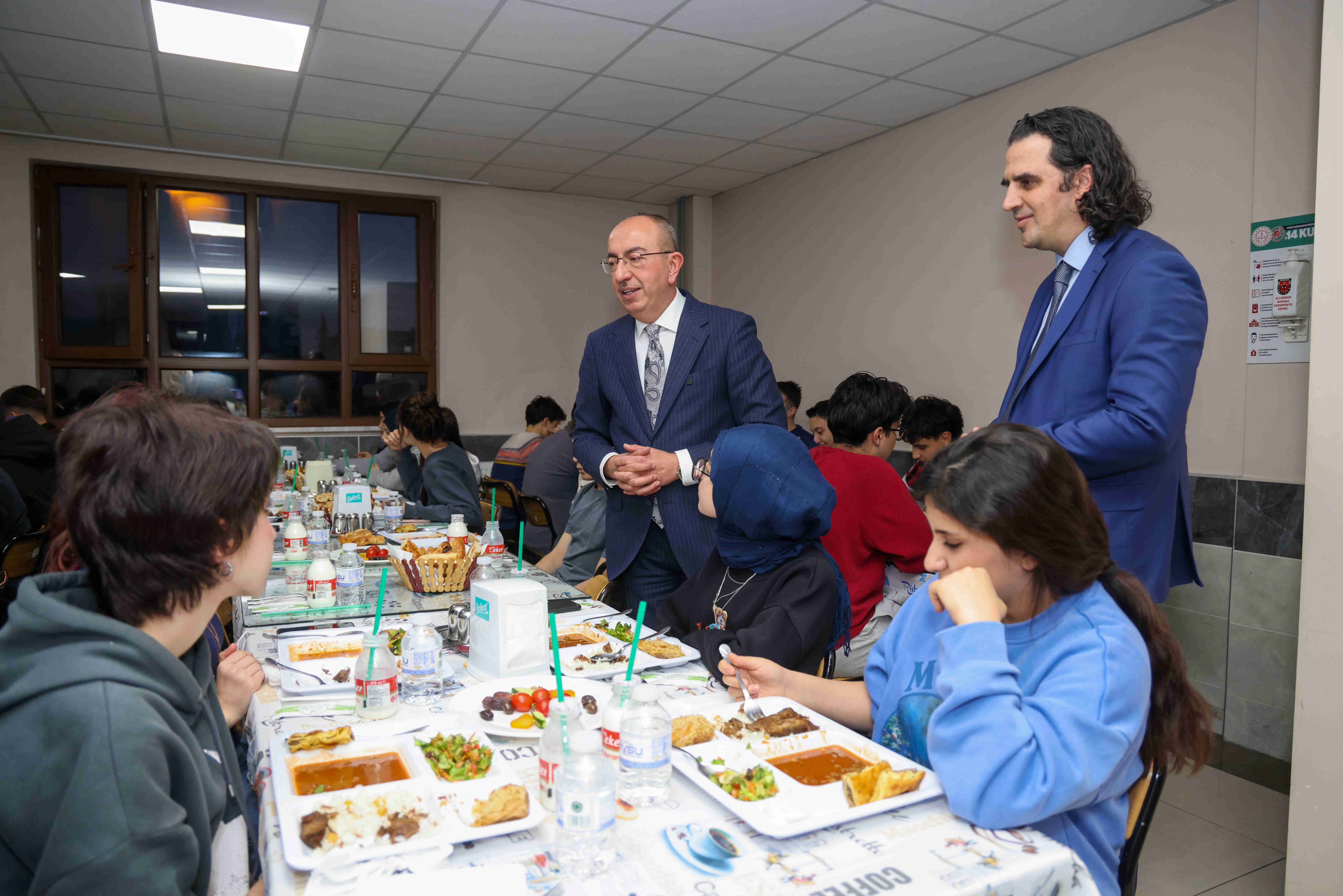 Başkan Kavuş Ramazan geleneğini bozmadı