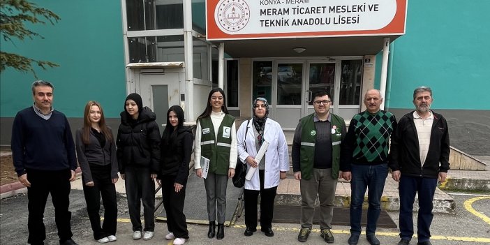 Yeşilay Konya Şube Başkanı Küçükbezirci lise kulüplerini ziyaret etti