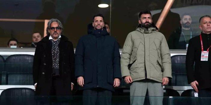 Hakan Balta, Başakşehir Konyaspor maçını tribünden takip etti