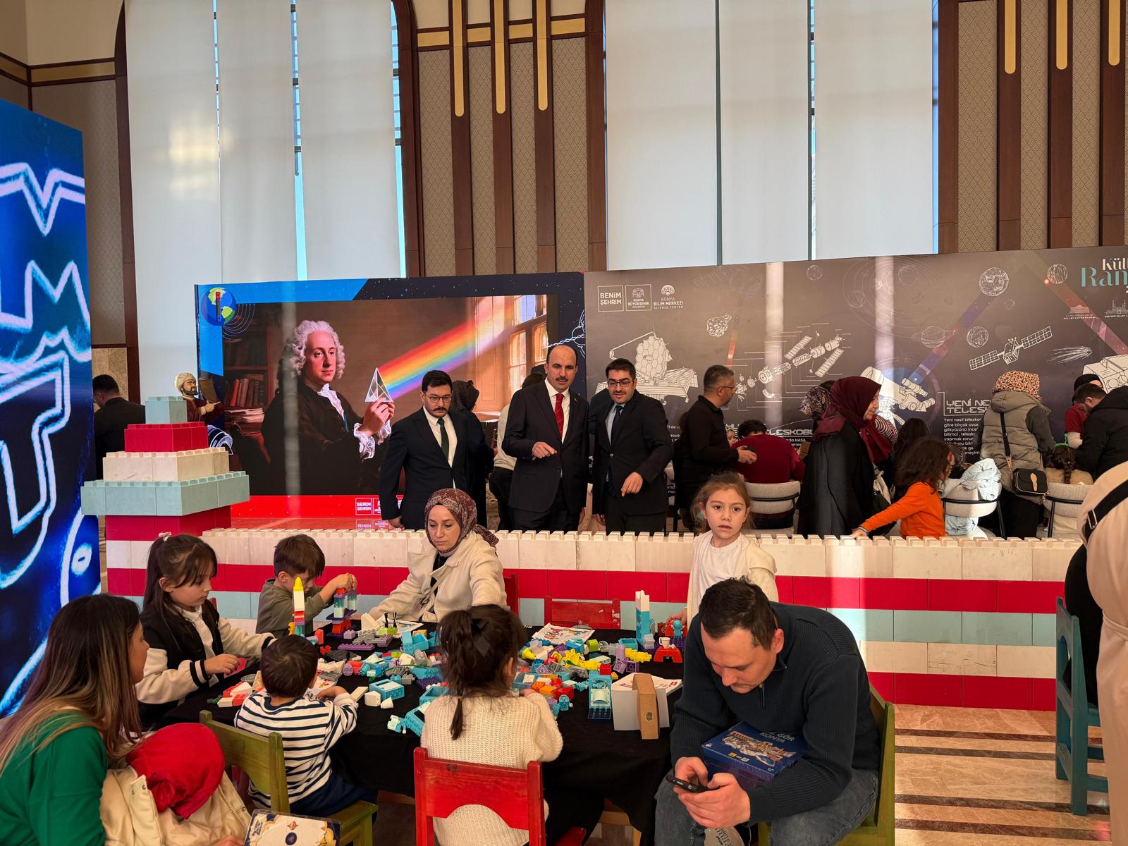 Başkan Altay çocuklarla buluştu