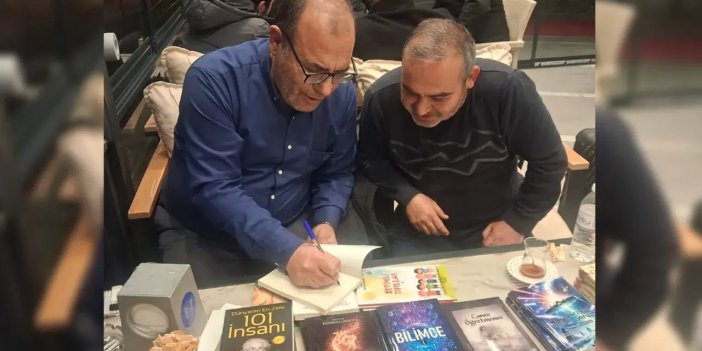 Konyalı Öğretmen Cihanbeyli’de imza günü düzenledi