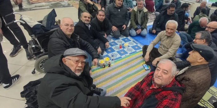 Selçukya Şairleri, Deliler ve Dahiler iftarına katıldı