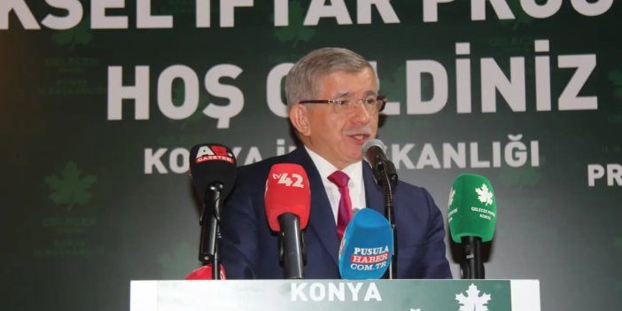 Ahmet Davutoğlu Konya'da konuştu