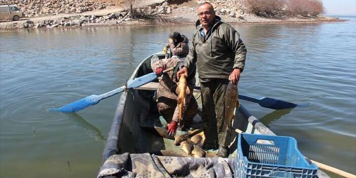 Konya’daki bu gölde, günlük balık avı 1 tona ulaştı